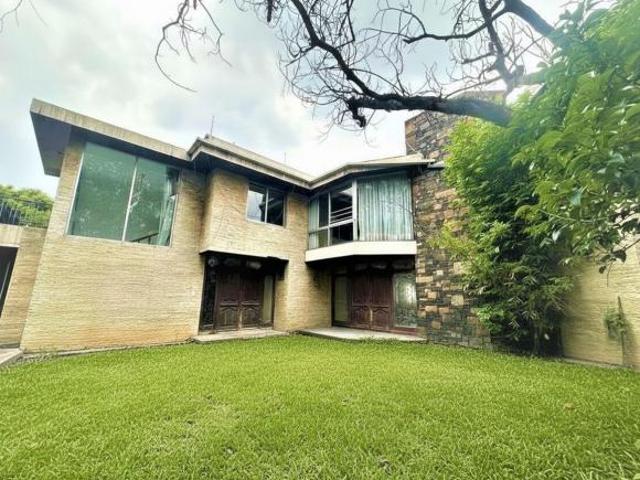 Casa en Venta en Lomas de Tecamachalco m2c431