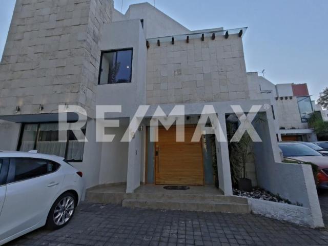 CASA EN VENTA EN LOMAS DE TETELPAN