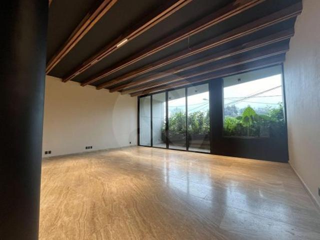 Casa en venta en Lomas de Vista Hermosa