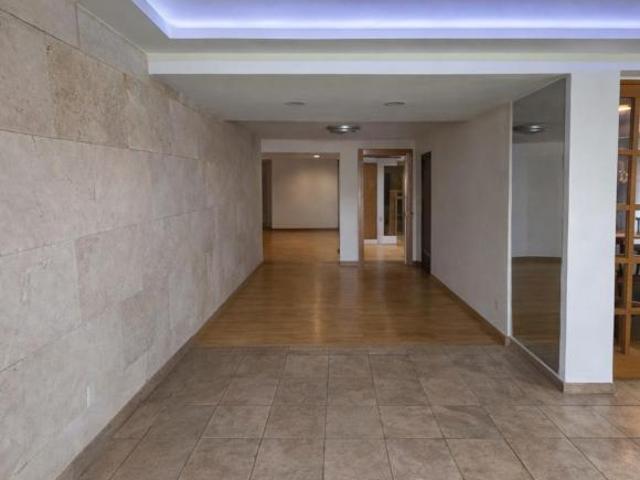 Casa en Venta en Lomas de Vista Hermosa en Fraccionamiento Madeiras II