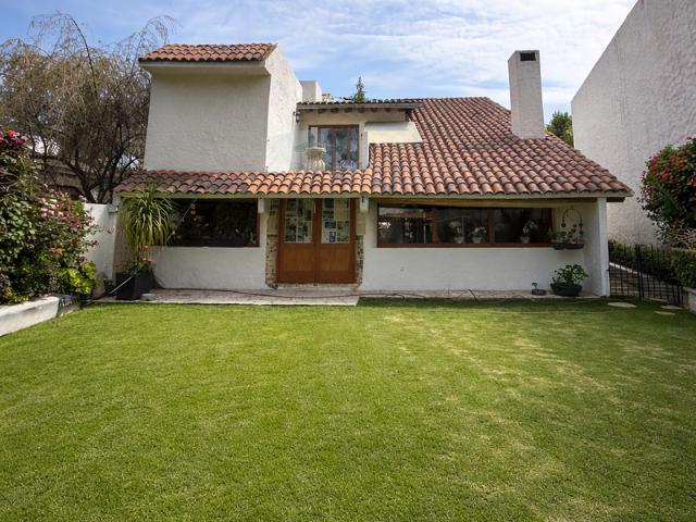 Casa en Venta en Lomas de Vista Hermosa en Fraccionamiento Madeiras II