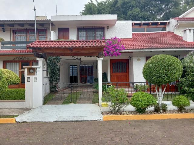 Casa en Venta en Lomas del Tejar, Xalapa Espacio y Comodidad en Zona Sur