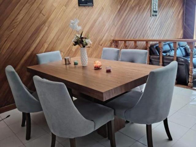 CASA EN VENTA EN LOMAS DEL VALLE