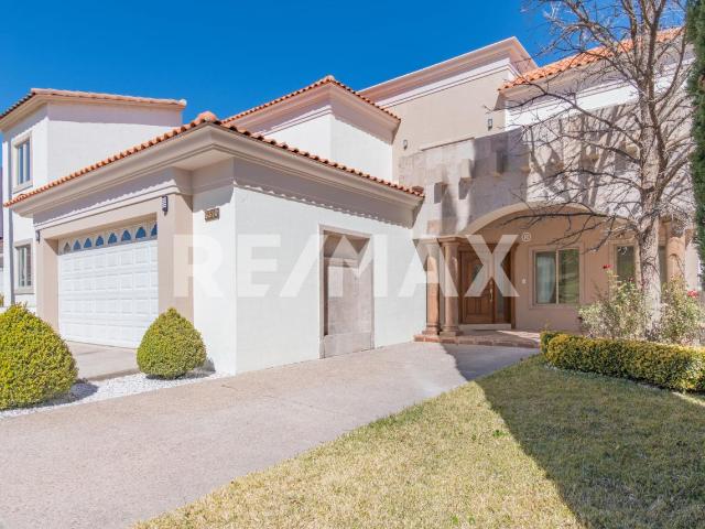 CASA EN VENTA EN LOMAS DEL VALLE I, CHIHUAHUA, CHIH