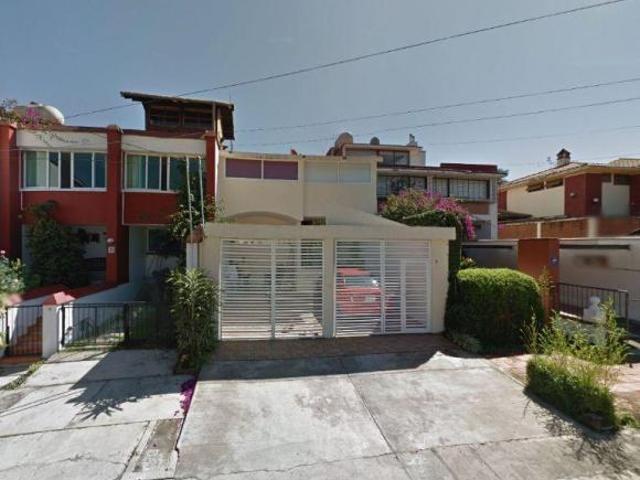 CASA EN VENTA EN LOMAS DEL ESTADIO, XALAPA ENRIQUEZ, VERACRUZ