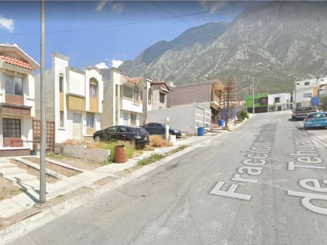 Casa en venta en Lomas del Poniente, Santa Catarina, Nuevo León