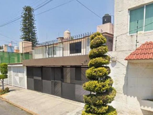 CASA EN VENTA EN LOMAS ESTRELLA CDMX