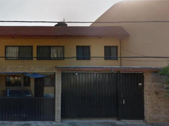 Casa en venta en Lomas Estrella, Iztapalapa, Ciudad de México
