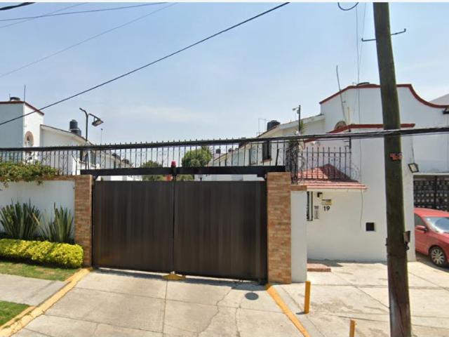 Casa en venta en Lomas Estrella, Iztapalapa, Ciudad de México