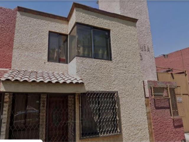 Casa en venta en Lomas Estrella, Iztapalapa, Ciudad de México