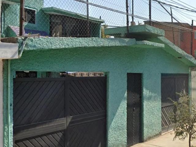 Casa en venta en Lomas Estrella, Iztapalapa, Ciudad de México