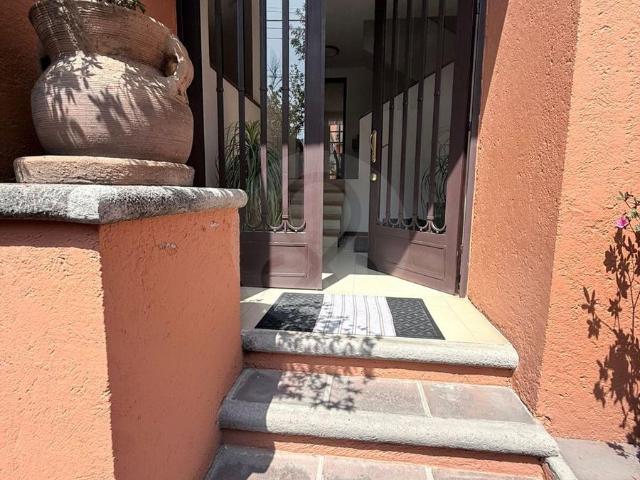 CASA EN VENTA EN LOMAS HIPODROMO, NAUCALPAN DE JUAREZ