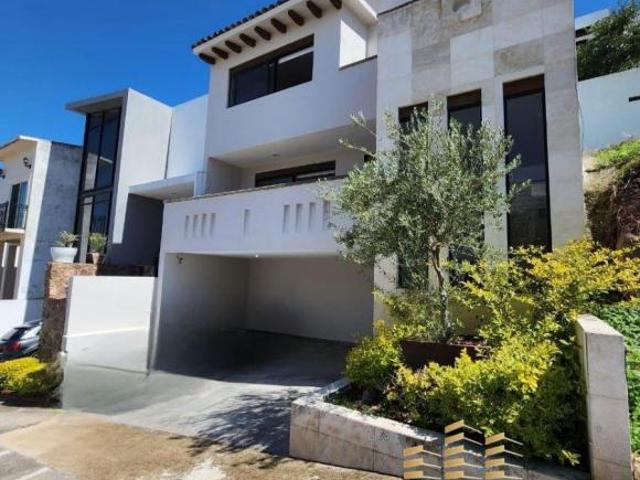 Casa en Venta en Lomas Punta del Este, León Gto