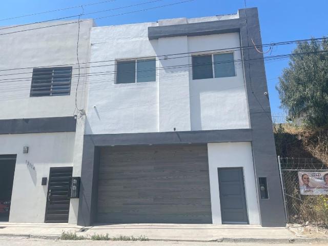 Casa en venta en Lomas Taurinas, Tijuana, Baja California