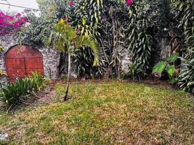 Casa En Venta En Lomas Tetela V409