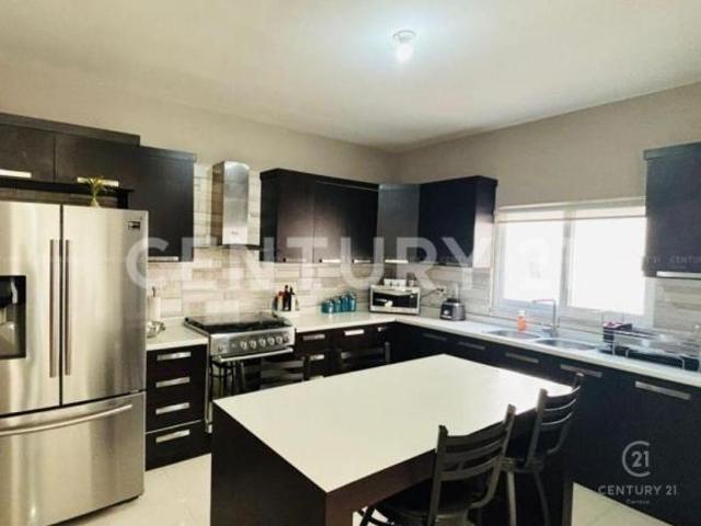 CASA EN VENTA EN LOMAS UNIVERSIDAD V, CHIHUAHUA, CHIH