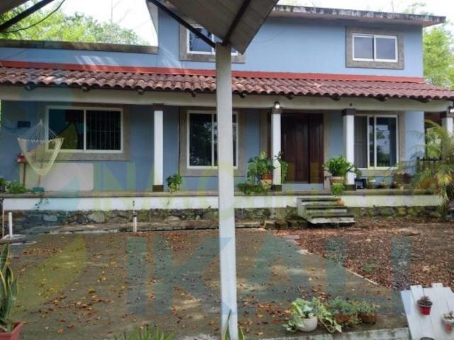 Casa en venta en Lomas Verdes, Cerro Azul, Veracruz de Ignacio de la Llave