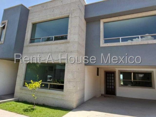 Casa en Venta en Lomas Verdes, Naucalpan de Juarez CR 26 262