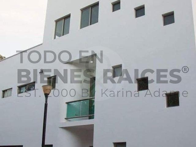 CASA EN VENTA EN LOS ALMENDROS, PLAYA DEL CARMEN