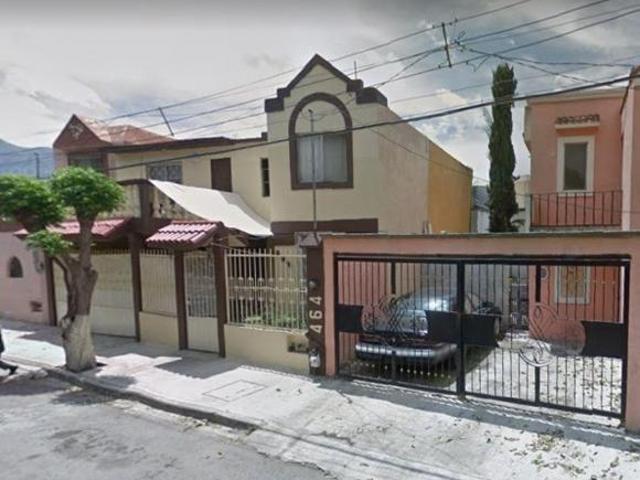 CASA EN VENTA EN LOS ARCOS SALTILLO COAHUILA