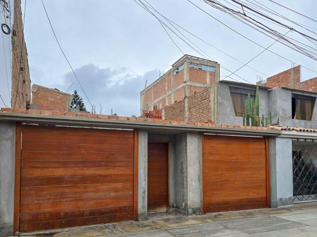 Casa en venta en Los Cedros de Villa, Chorrillos