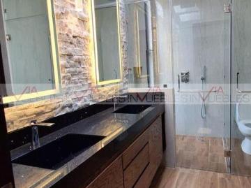 Casa en venta en Los Cristales, Las Esmeraldas