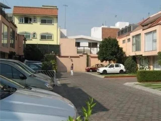 Casa en venta en Los Girasoles, Coyoacán, Ciudad de México