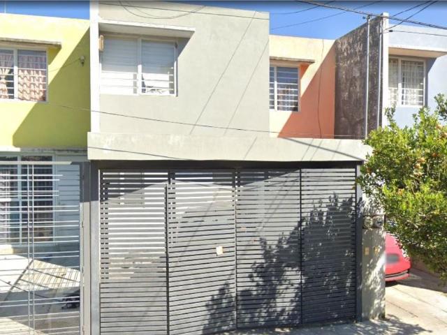 Casa en venta en Los Girasoles, Zapopan, Jalisco