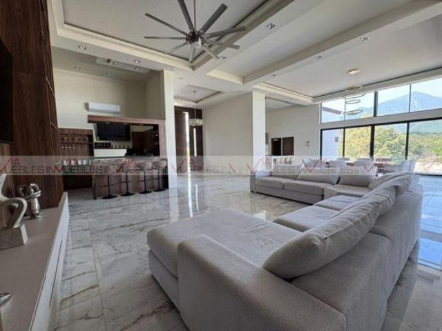 Casa en venta en Los GuzmAn