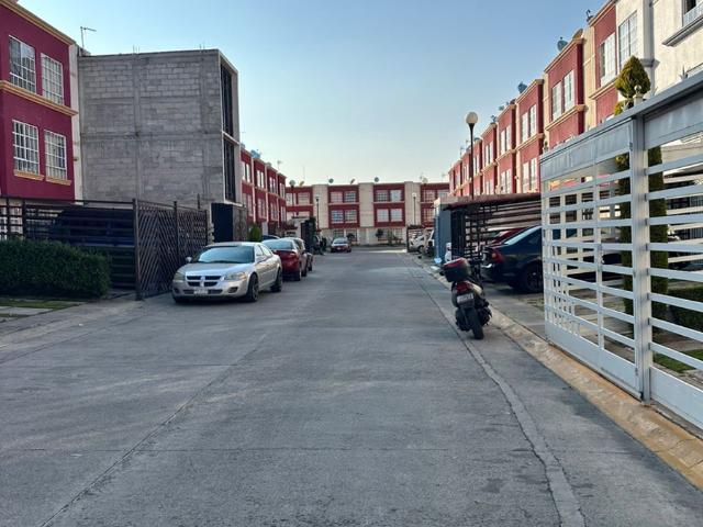 Casa en venta en Los Héroes Chalco, Chalco, México