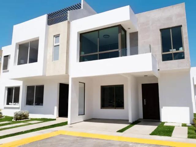 Casa en venta en Los Héroes Chalco III, Chalco, México