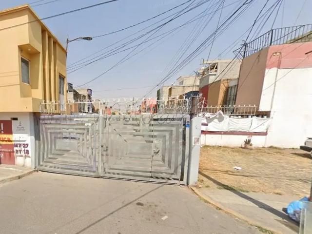 Casa en venta en Los Héroes, Ixtapaluca, México