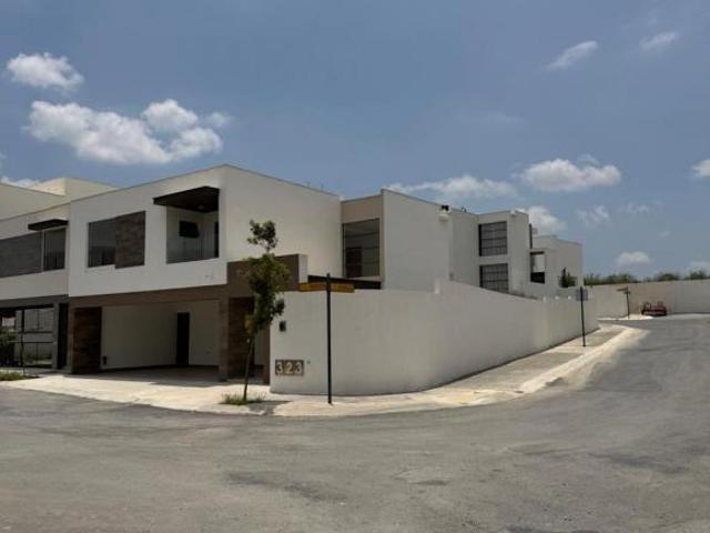 Casa en Venta en Los Linos, Santiago, Nuevo León