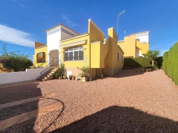 Casa en venta en Los Montesinos, Alicante Costa Blanca