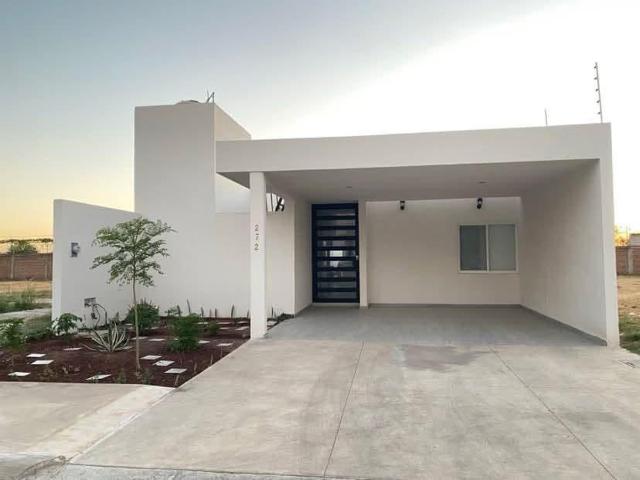 Casa en venta en Los Naranjos, León, Guanajuato