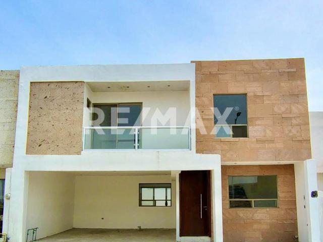 CASA EN VENTA EN LOS OLIVOS