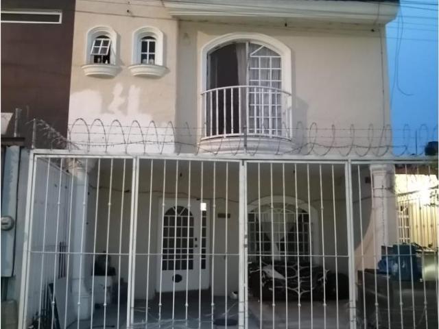 Casa en venta en Los Olivos de Tlaquepaque, San Pedro Tlaquepaque, Jalisco