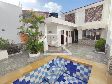 Casa En Venta En Los Patios En Barrio Juana Paula V219401