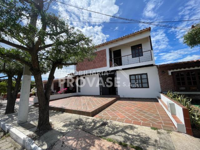 Casa En Venta En Los Patios En Las Lomas V298488