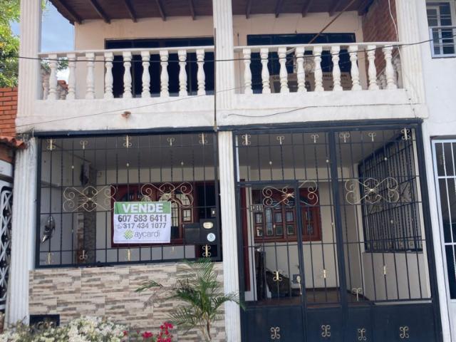 Casa En Venta En Los Patios En Patios Centro V319444