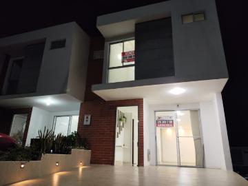 Casa En Venta En Los Patios En Variante La Floresta V354482