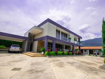 Casa En Venta En Los Patios En. V116544