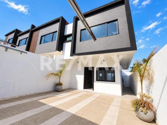 CASA EN VENTA EN LOS PINOS, TIJUANA