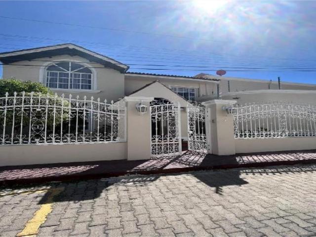 Casa en venta en Los Pinos Campestre, Zapopan, Jalisco