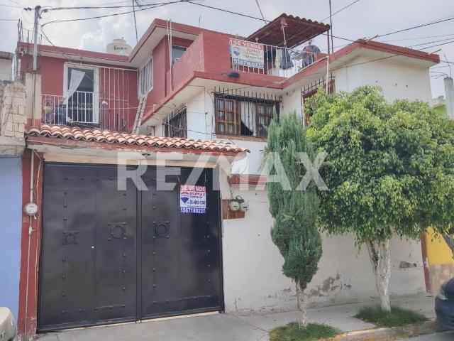 CASA EN VENTA EN LOS REYES LA PAZ