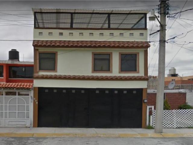Casa en venta en Los Sauces I, Toluca, México