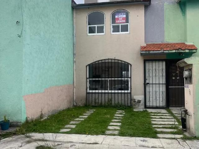 Casa en venta en Los Sauces IV, Toluca, México