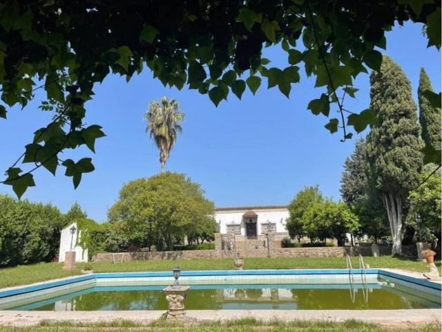 Casa en Venta en Lora del Río