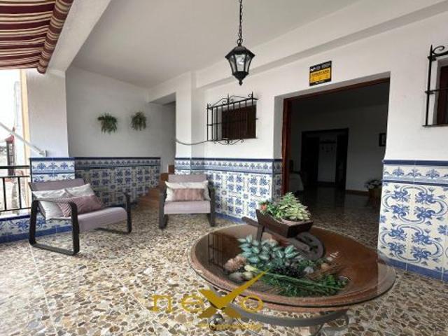 Casa en Venta en Lora del Río, Sevilla