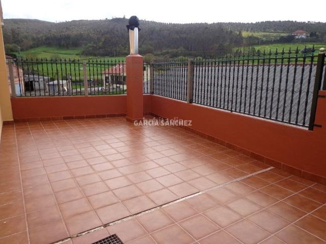 Casa en venta en Lousame. CASA UNIFAMILIAR LOUSAME. Casas.